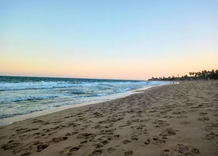 Makia Beach Experience Exclusive